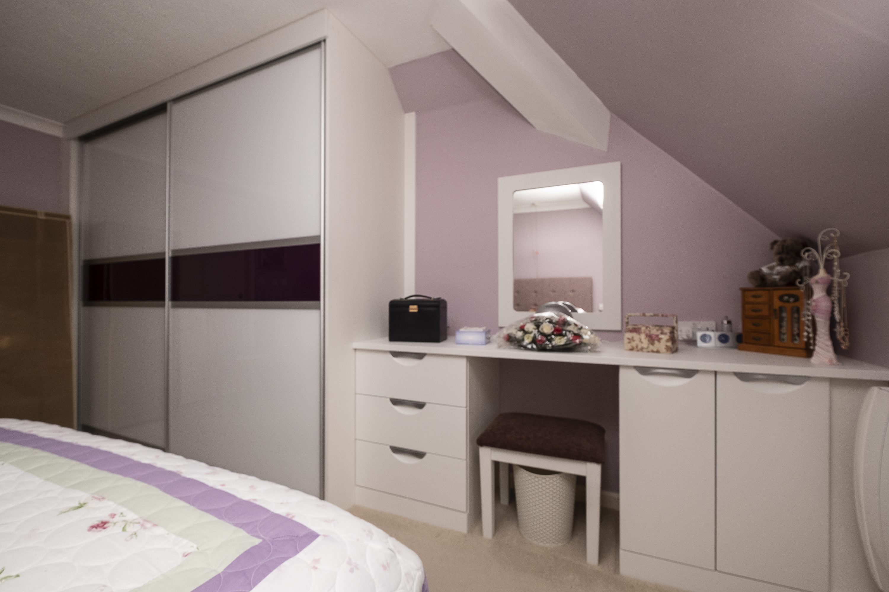 Pure White & Aubergine Glass 3 panel Slider – Ascari Doors