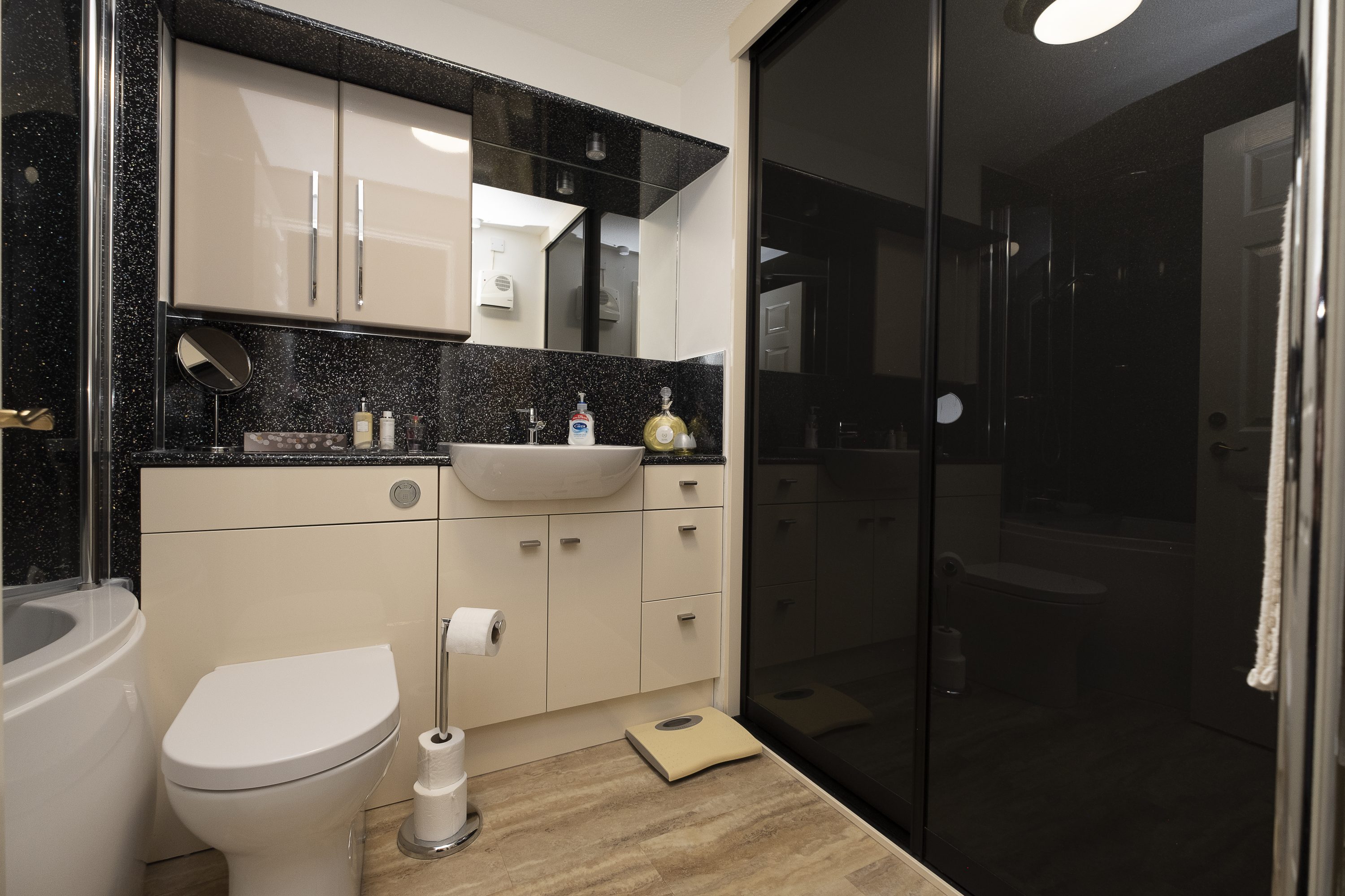 Stalight Black Glass Door Slider with Black Frame & Gloss Cream Surround